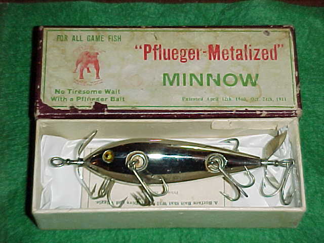 Vintage Pflueger 3 5/8 Underwater Metalized Minnnow Lure 2887