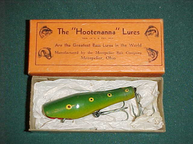 Sold at Auction: lot of 3 dalton flush fishing lures mint in box