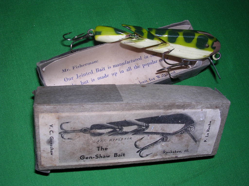 Fishing Decor w/ Assorted Vintage Fishing Lures - Baer Auctioneers